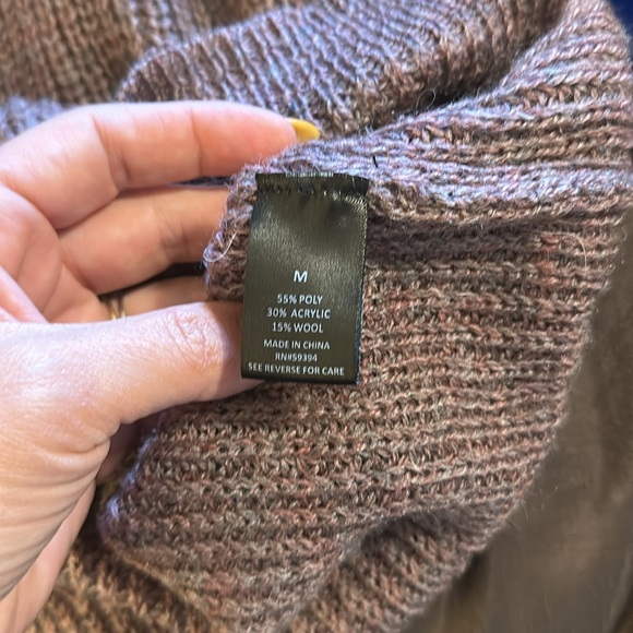 Solutions! Knit Sweater dress Medium in Mauve - Picture 5 of 7